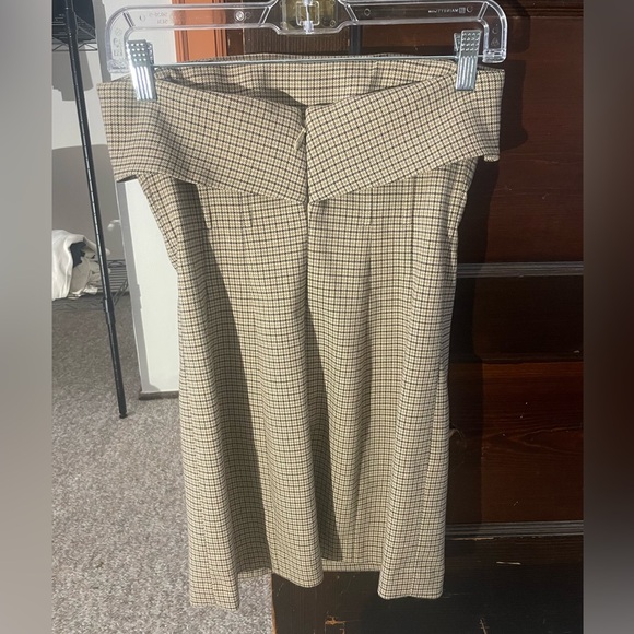 Helsa Studio Strapless Dress - Picture 2 of 4